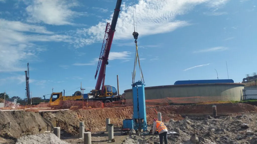 Sammour Engenharia realizando Ensaio PDA em estação de tratamento de Esgoto em Cabo Frio/RJ.