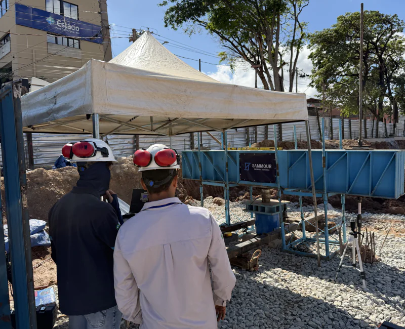 ensaio pce realizado em obras de usina hidrelétrica localizada em São Simão/GO.